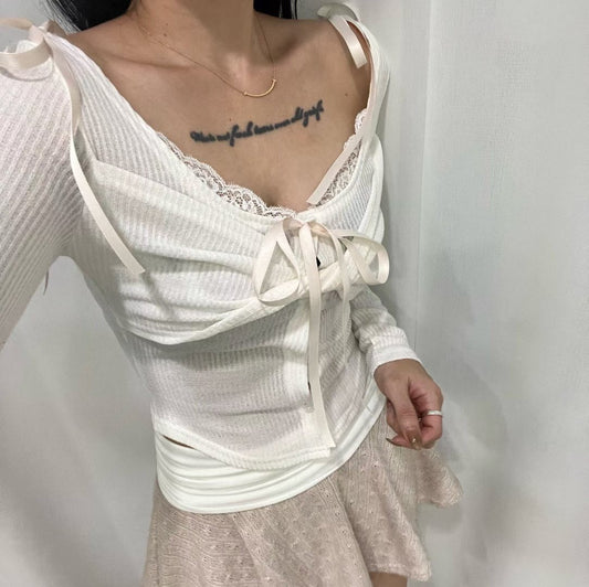 【25OCT05】蝴蝶結扭紋設計修腰長袖上衣(3色入)